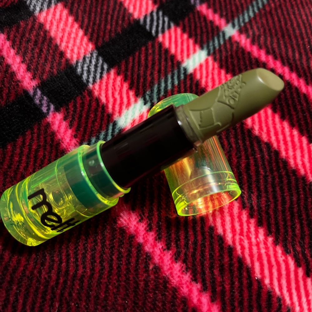 Lipstick